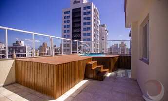 Imagem 2: Cobertura para venda possui 162 metros quadrados com 3 quartos em Centro - Florianópolis