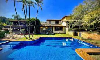 Imagem 2: Casa de condomínio para venda possui 468 metros quadrados com 4 quartos