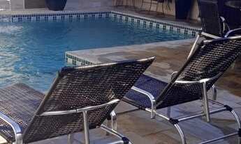 Imagem 4: Rancho as margens do Rio Paraná em condomínio fechado