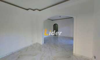 Imagem 5: Uma casa muito ampla para seu conforto e de sua família!!!