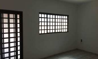 Imagem 3: Casa com 3 dormitórios para alugar, 106 m² por R$ 900,00/mês - Jardim América - Jaú/SP