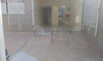 Imagem 3: Casa no centro&gt