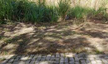 Imagem: Lote/Terreno para venda possui 600 metros