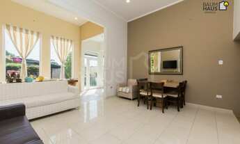 Imagem 3: Casa à venda no bairro Santa Cândida - Curitiba/PR