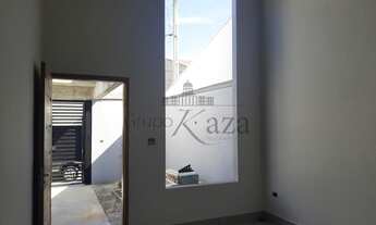 Imagem: Linda Casa no Loteamento Villa Branca