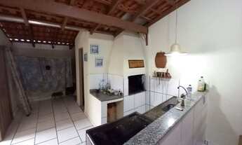 Imagem 7: Excelente imóvel apenas 500 metros da Praia no centro de Penha