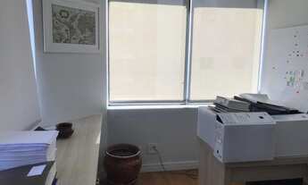 Imagem 2: Sala comercial em localização privilegiada! mobiliado!!!