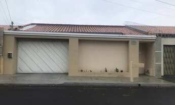 Imagem: CASA EM ÓTIMA LOCALIZAÇÃO NO JARDIM HOLANDA