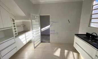 Imagem 7: Casa de condomínio para venda tem 175 metros quadrados com 3 quartos