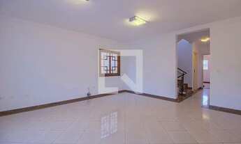 Imagem 2: Casa para Aluguel - Bosque da Saúde, 4 Quartos, 200 m2