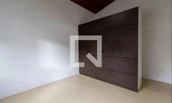 Imagem 6: Casa à Venda - Vila Santista, 4 Quartos, 330 m2