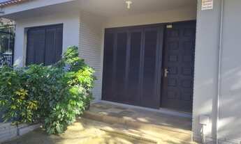 Imagem 2: Casa Comercial em frente à uma praça e próxima ao Iguatemi