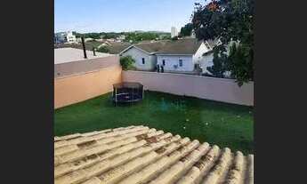 Imagem 5: Casa com 4 dorm com 245 m²