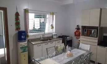 Imagem 6: Casa para venda tem 110 metros quadrados com 3 quartos em Vila Riman - Arujá - SP