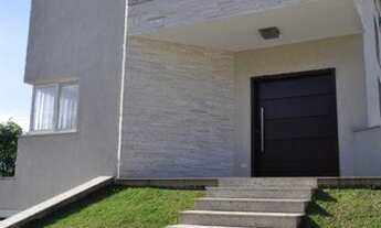 Imagem 2: Casa 4 suítes - locação no Arujazinho IV