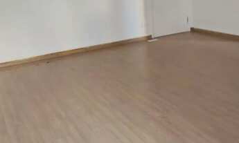 Imagem: APTO AMPLO/ SEMI MOBILIADO/ VARANDA