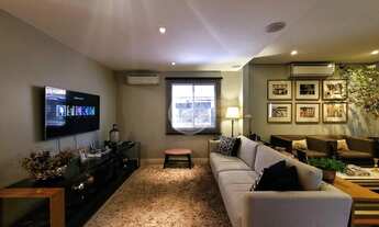 Imagem 3: Casa condomínio - 4 Suítes - Locação - Piscina no Jardim Botânico