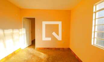 Imagem 2: Casa para Aluguel - Vila Iguaçu, 1 Quarto, 120 m2