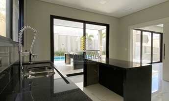 Imagem 7: Maravilhosa casa venda Tamboré 11 Alphaville 4 suítes, piscina e varanda gourmet