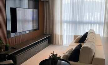 Imagem 2: Ed. Falcon Apartamento com 4 dormitórios