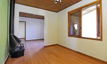 Imagem 2: PORTO ALEGRE - Casa Padrão - Cavalhada