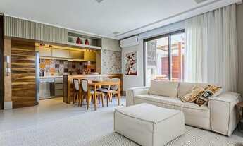 Imagem 4: Cobertura para venda possui 168 metros quadrados com 3 quartos em Campeche - Florianópolis