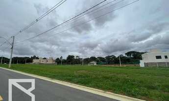 Imagem 4: Descubra o Lote dos seus Sonhos no Jardins Sevilha: Sua Oportunidade Exclusiva de Residir