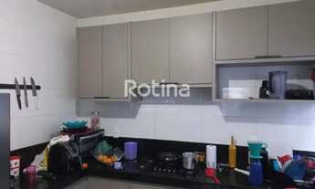 Imagem 4: Casa para alugar, 3 quartos, 1 suíte, 3 vagas, Santa Mônica - Uberlândia/MG - R$ 1.700,00