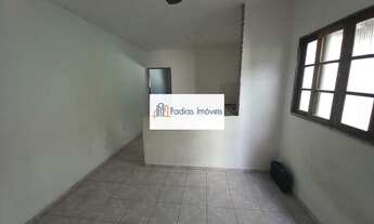 Imagem 7: Casa térrea com 2 dormitórios, 2 vagas de garagem, wc social e 1 wc externo. Com churrasqu