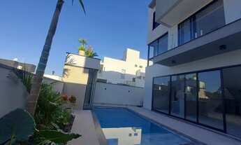 Imagem: Casa de Condomínio com 3 dorms, Condomínio