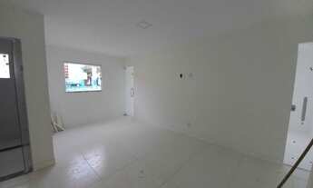 Imagem 3: Linda Casa Tipo Apartamento Com 2 Quartos, 3 Minutos da estrada do Pré