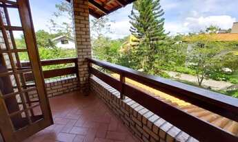 Imagem: Casa com 4 quartos para locação no bairro