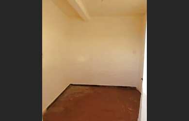 Imagem 3: Aluga-se casa pequena