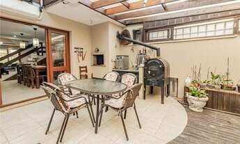 Imagem 2: PORTO ALEGRE - Casa Padrão - Agronomia