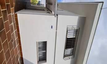 Imagem 3: Casa à venda no Alto de Pinheiros com 3 dormitórios, 2 banheiros, 2 vagas de garagem