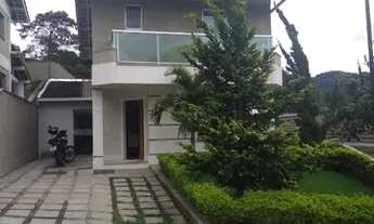 Imagem: Casa Encantadora Teresópolis