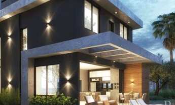 Imagem: Casa e Sobrado em Condomínio de 4 dormitórios