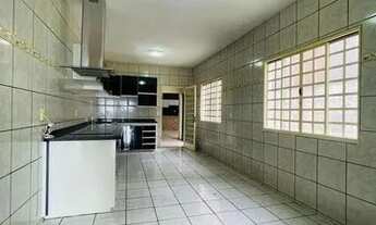 Imagem 7: Casa para aluguel tem 360 metros quadrados com 3 quartos em Frei Eustáquio - Anápolis - GO