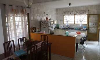 Imagem 3: CASA SETOR SUL 3 QUARTOS SENDO 1 SUÍTE MONTADA EM ARMÁRIOS ÁREA DO LOTE 446 METROS FINANCI