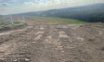Imagem 6: Terreno para venda possui 600 metros quadrados em Cachoeira - Cotia - SP