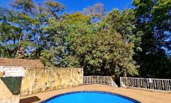 Imagem 2: Espaço p/ Eventos / Terreno c/ 2 casas / Arborizado 5580m² Escriturado