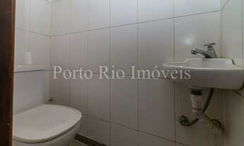 Imagem 4: Centro- prédio misto- 100 metros de apartamento- todo reformado- copa- banheiro-pertinho d