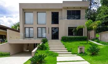 Imagem 4: Casa Moderna e Linda com 4 Dormitórios|Piscina|Spa em Aldeia da Serra