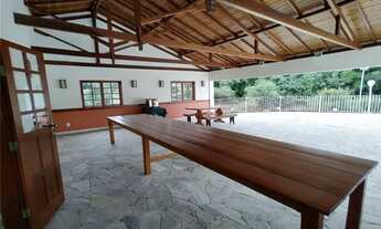 Imagem 7: Maravilhoso Sítio com área de 5.950 m², excelente área construída, muito bem planejadas pr