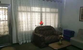 Imagem: Casa térrea com 2 dormitórios, 2 vagas