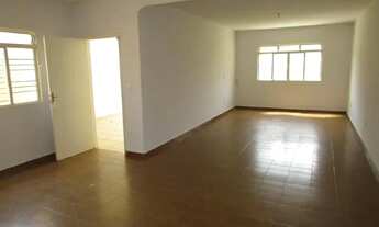 Imagem 7: Casa com 3 quartos - Bairro Vila São Francisco em Goiânia