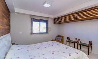 Imagem 6: CURITIBA - Apartamento Padrão - Água Verde