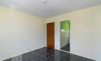 Imagem 2: Apartamento para Aluguel - Olaria, 2 Quartos, 55 m2