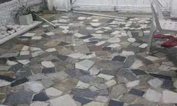 Imagem 2: Casa 2 Quartos... Excelente localização