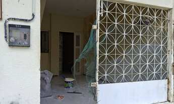 Imagem 2: ALUGA-SE CASA DOIS QUARTOS